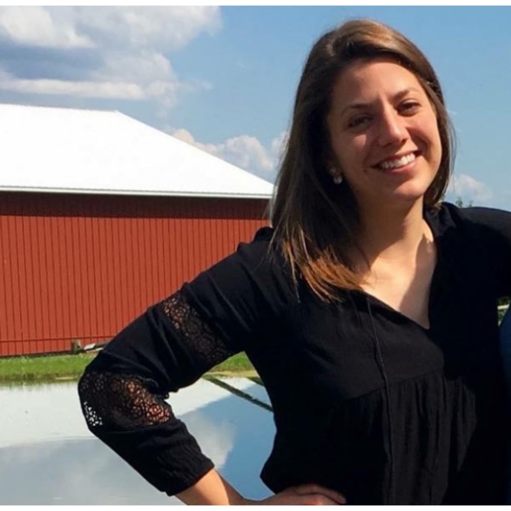 Meet your Posher, Stephanie